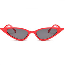 Load image into Gallery viewer, Vintage Cat Eye Sunglasses